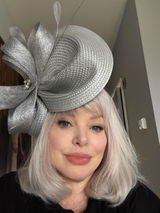 Suzanne review photo