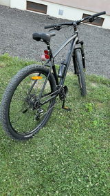 Liviu review photo