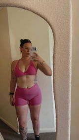 Mia review photo