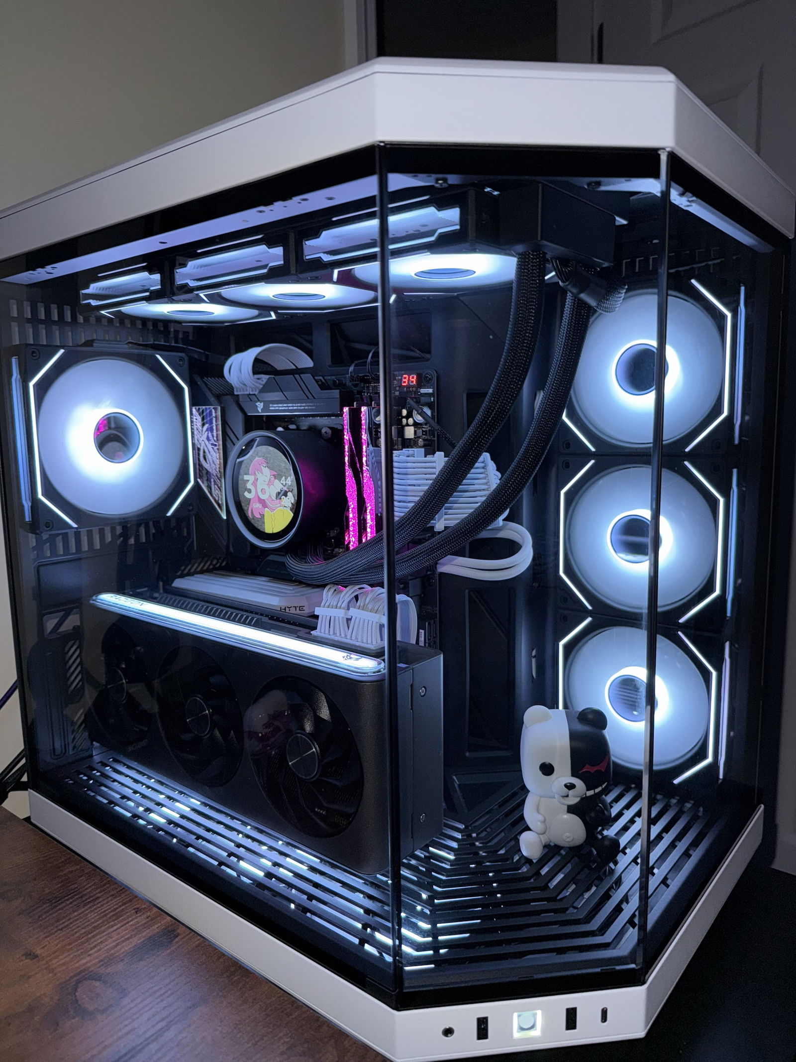 SAPPHIRE NITRO+ AMD Radeon RX 7900 XTX VAPOR-X 24GB (11322-01