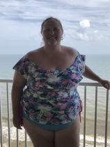 April Lett review photo