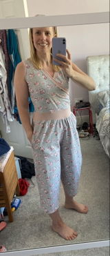 Hannah Jones review photo