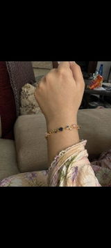 Saira review photo