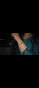 Zainab Hafeez review photo