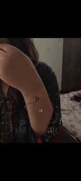 Maheen Ansari review photo