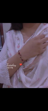Laraib review photo