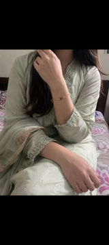 Fatima Zaman review photo