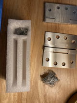 L R review photo