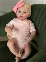 Edwina M. review photo