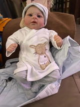 Everley M. review photo