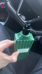 Yassen Mo review photo