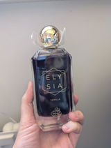 HN review photo