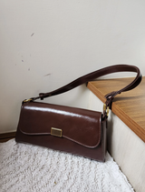 Clara Diniz review photo