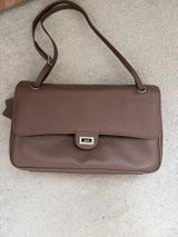 Juliana G. Ferrari review photo