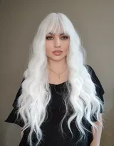 Laurina review photo