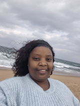 Phindileyonelakhumalo review photo