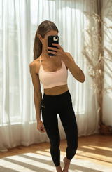 Daniela Relander review photo