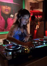 DJ DESIREE review photo