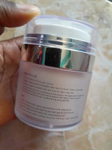 Navian Spencer review photo