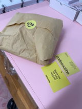 Maxine Lindsay review photo