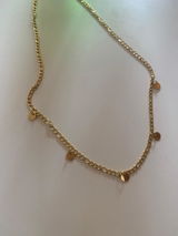 Leonie review photo