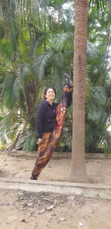 Laxmi Saxena review photo