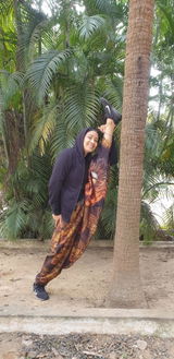 Laxmi Saxena review photo