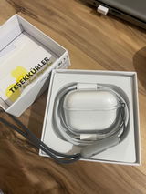 Anonim review photo