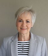 June Anderson review photo