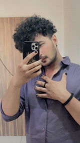 Pratik review photo
