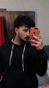 Pratik review photo