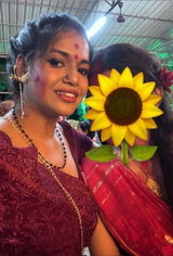 Maini Ghosh review photo