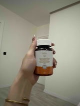 D** B** K** review photo