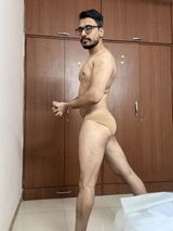 Hardik review photo