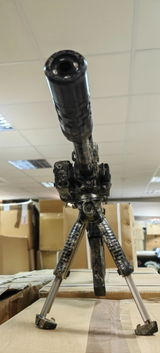 Manos review photo