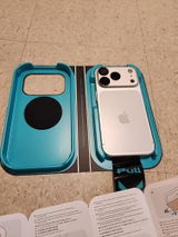 ST review photo
