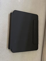 R.J. review photo