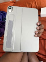 Roshane Watt review photo