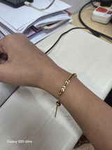 Prachi review photo