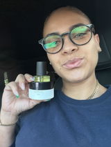 Carolin V. review photo