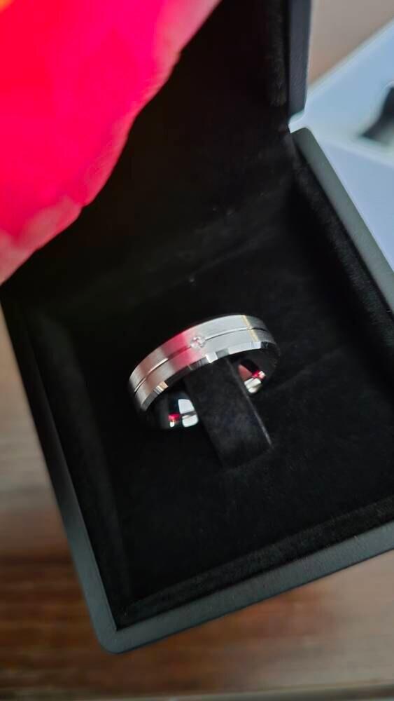 5mm Beveled Edge Wedding Band - Matte Brushed