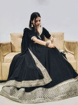 Raina Antony review photo