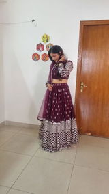 Akansha Kapoor review photo