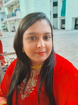 Aastha Khurana review photo