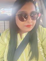 Aastha Khurana review photo