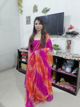Oshmi Pandey review photo