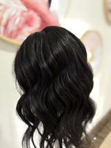 Mamie review photo
