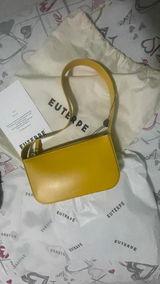 Ilaria R. review photo