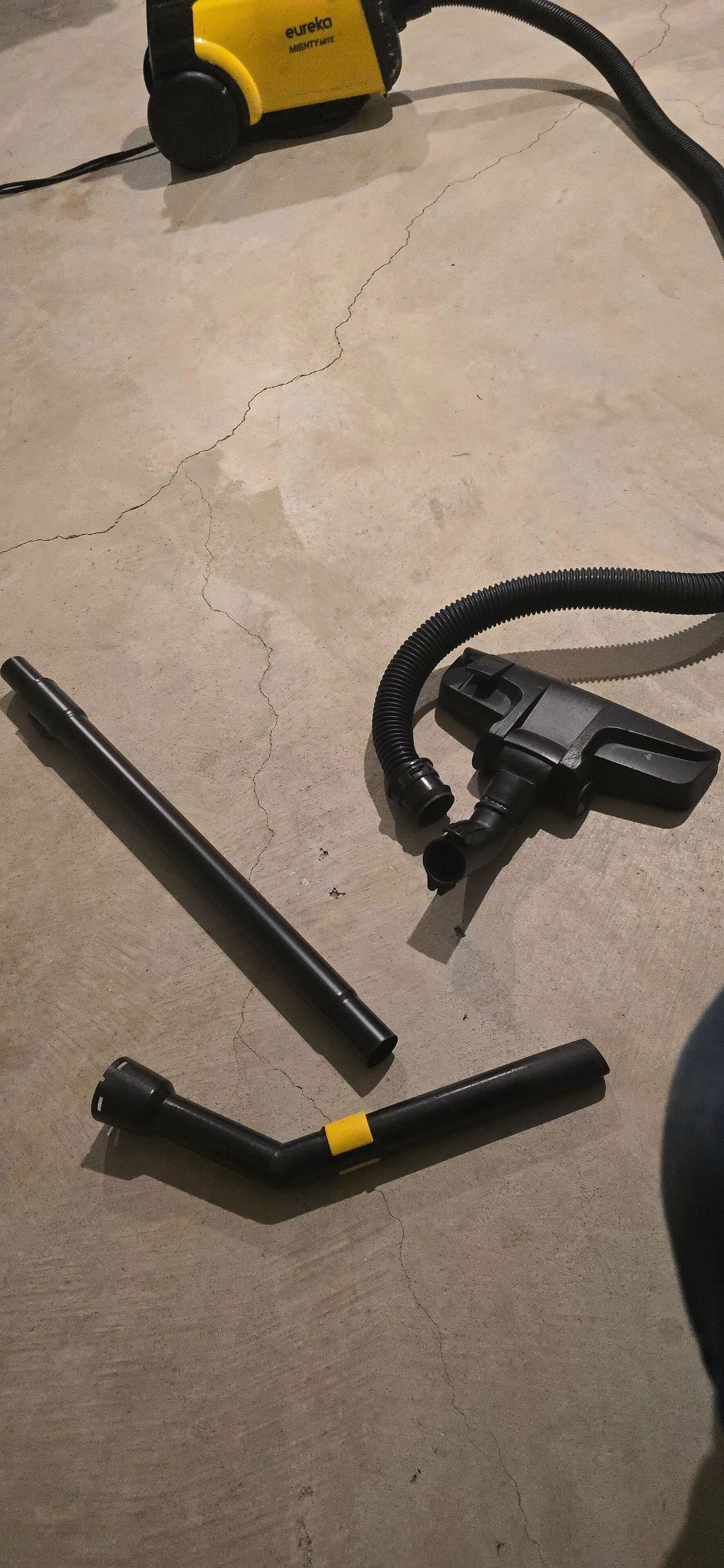 Dyson DC44 Animal Cordless Vacuum | eVacuumStore.com