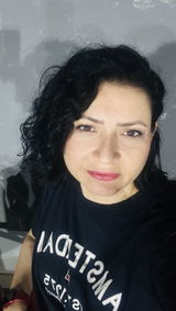 Esra Özkan review photo
